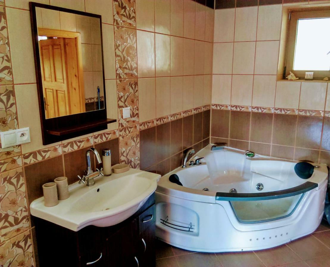 Apartman Pod Kalvariou - Rodinny Dom Banska Stiavnica Ngoại thất bức ảnh