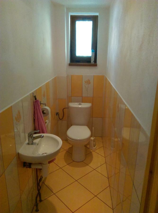 Apartman Pod Kalvariou - Rodinny Dom Banska Stiavnica Ngoại thất bức ảnh